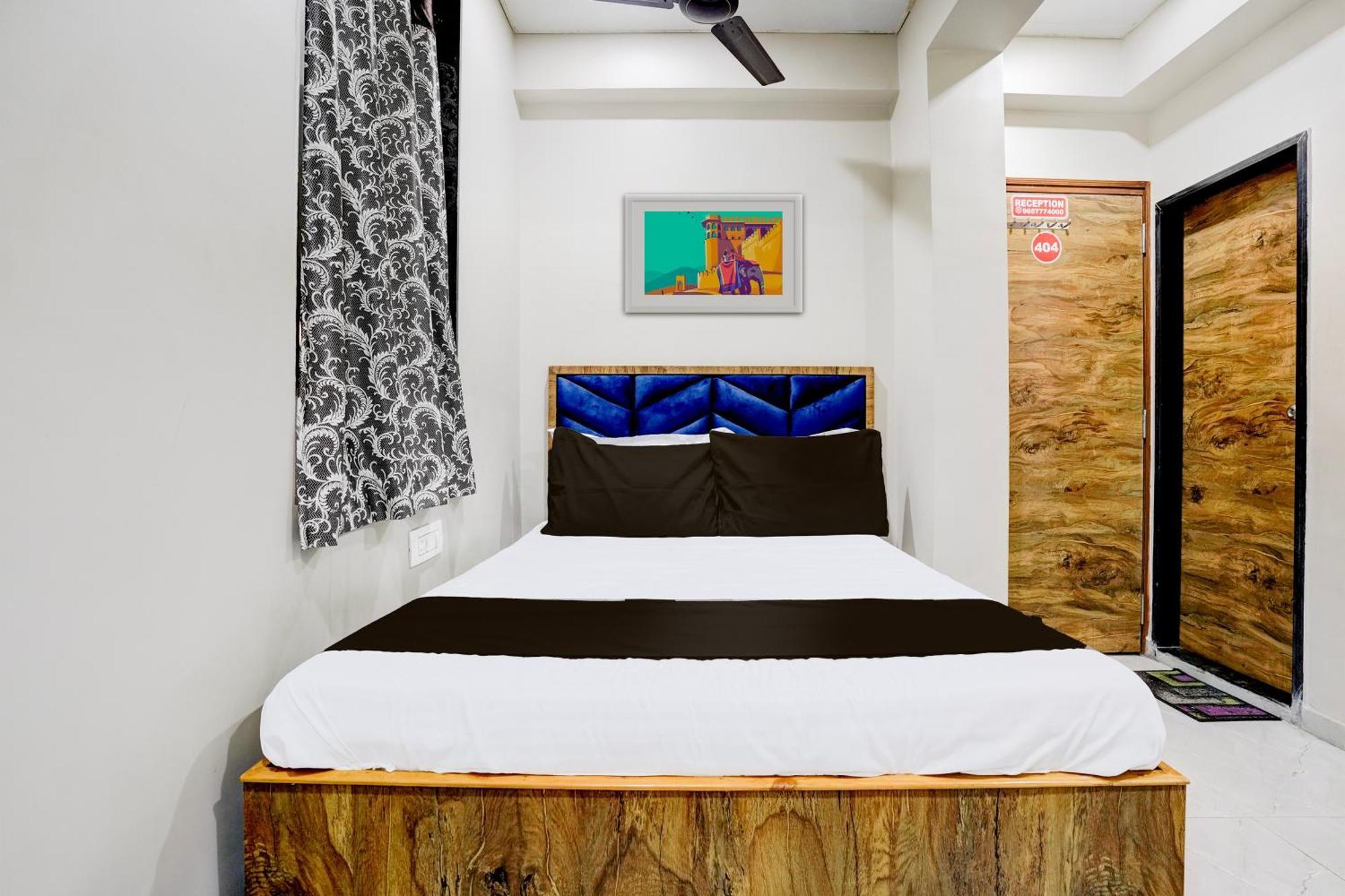 Super Hotel O Divine Fine Dine Lodging And Boarding Kalyān Exterior foto